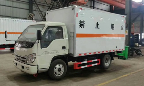 福田時代爆破器材運(yùn)輸車 
