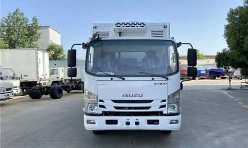 國(guó)六慶鈴五十鈴KV100冷藏車 