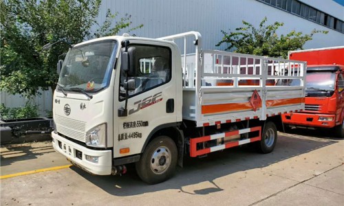 國六解放J6氣瓶運(yùn)輸車 
