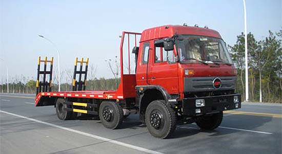 楚風(fēng)小三軸平板運輸車 