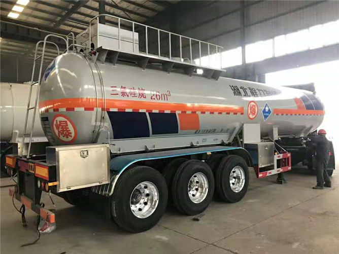 26立方三氯硅烷半掛車 